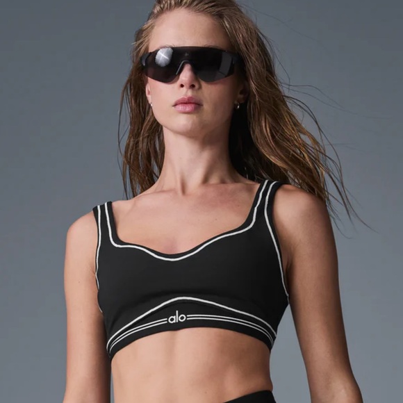 ALO Yoga Airbrush Heart Throb Bra
